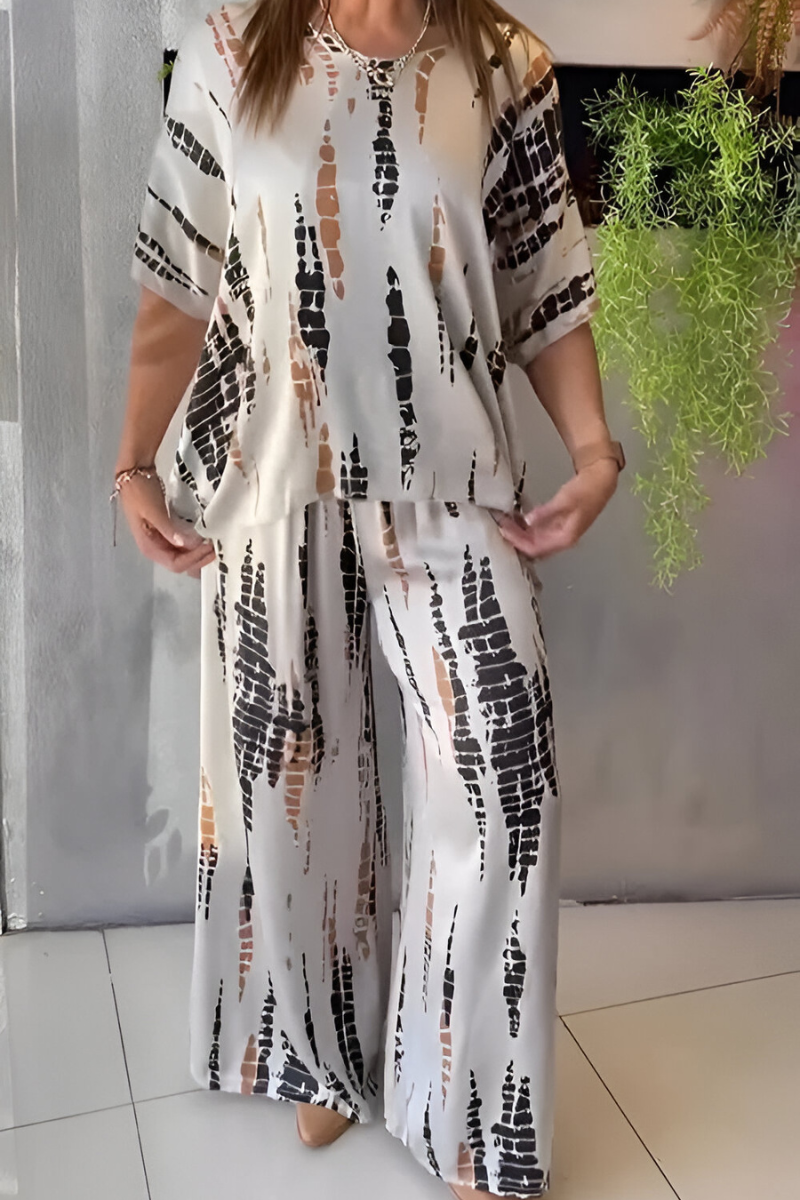 Vivian | Casual two-piece set with a crew neck