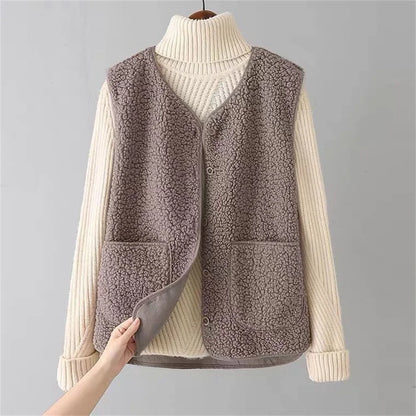 Juliette | Classic Cardigan