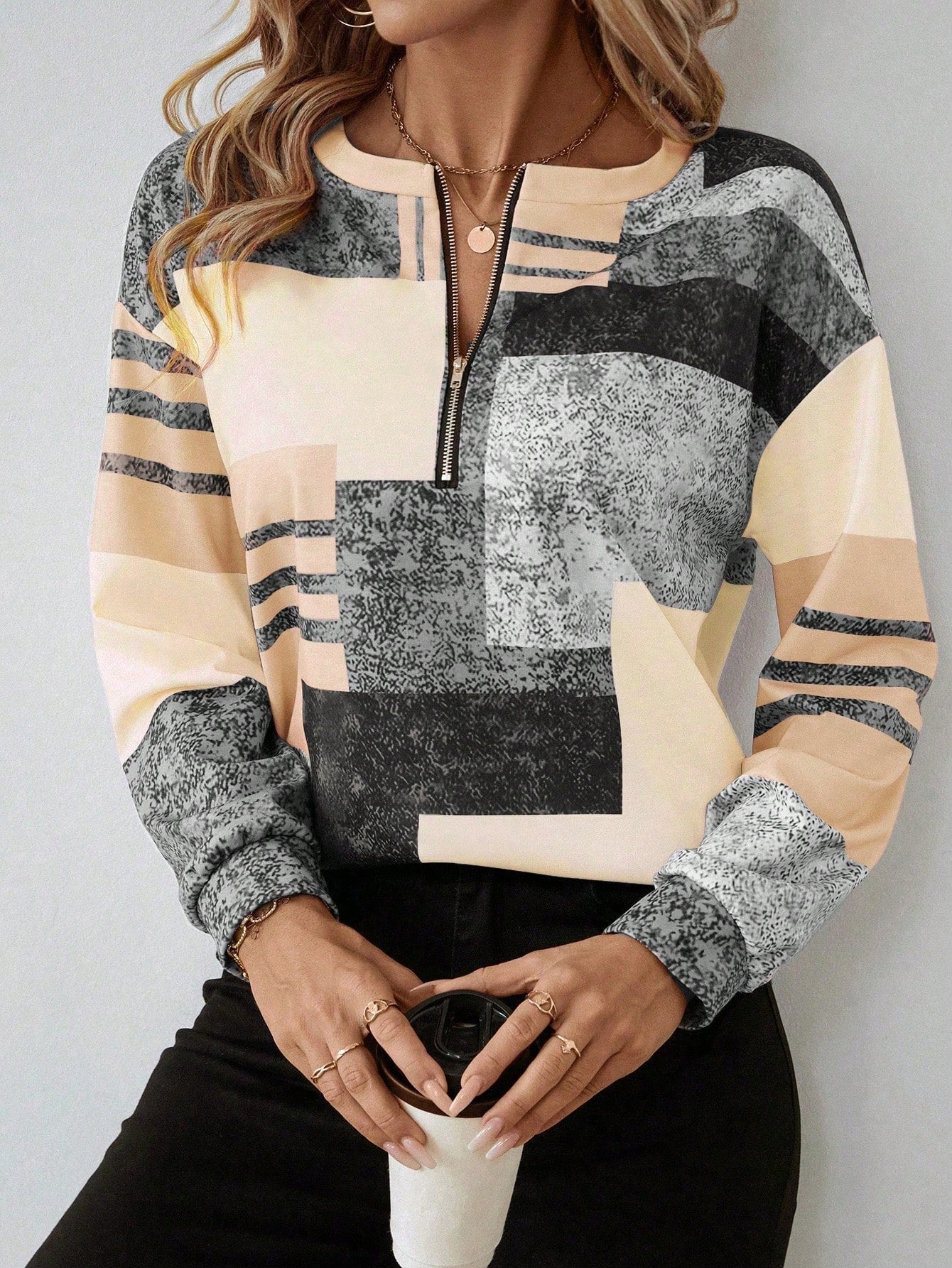 Karina | Chic Vintage Sweatshirt
